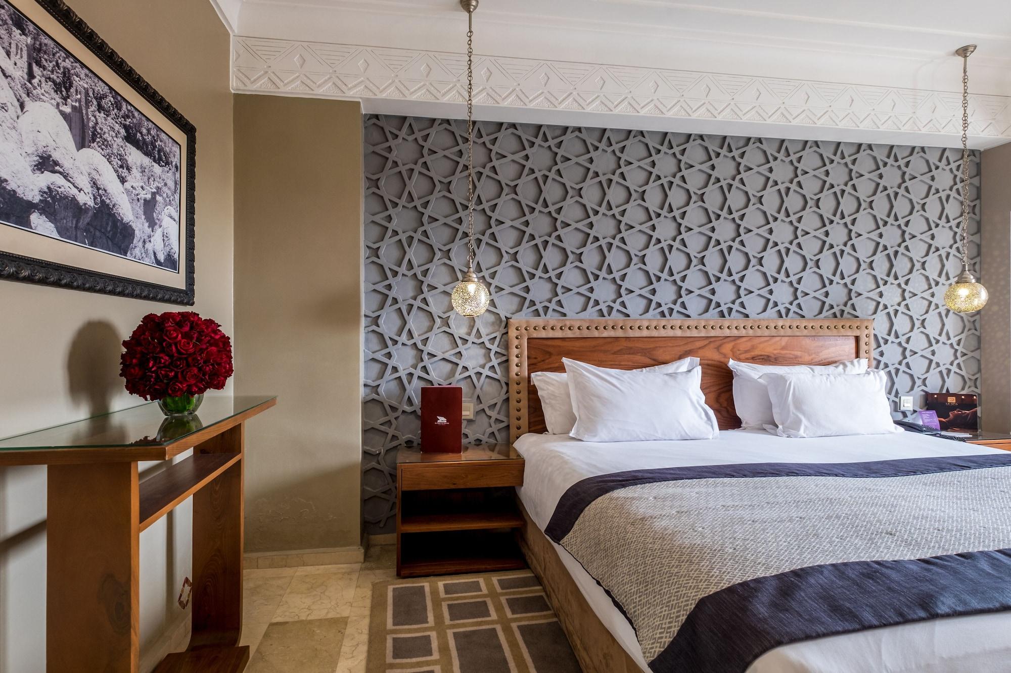 Hivernage Hotel & Spa Marrakesh Bagian luar foto A bedroom at the hotel