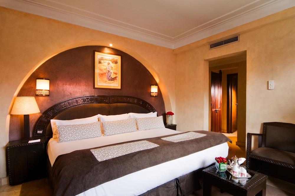 Hivernage Hotel & Spa Marrakesh Bagian luar foto A room at the hotel