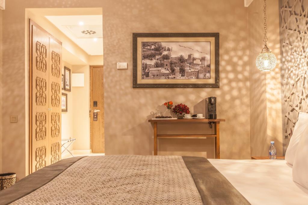 Hivernage Hotel & Spa Marrakesh Bagian luar foto A room at the hotel