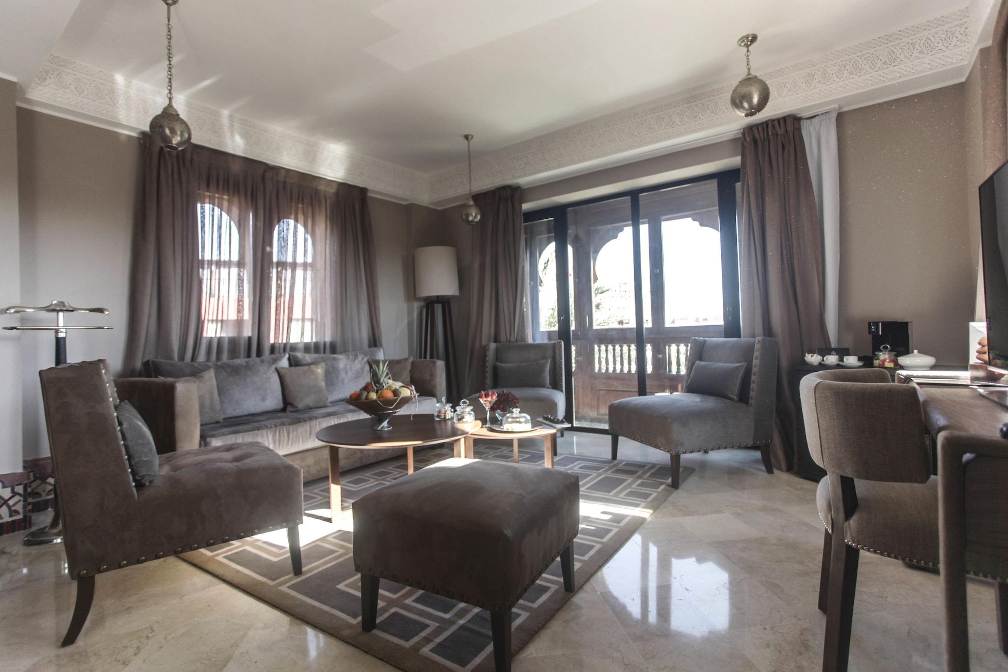 Hivernage Hotel & Spa Marrakesh Bagian luar foto A living room