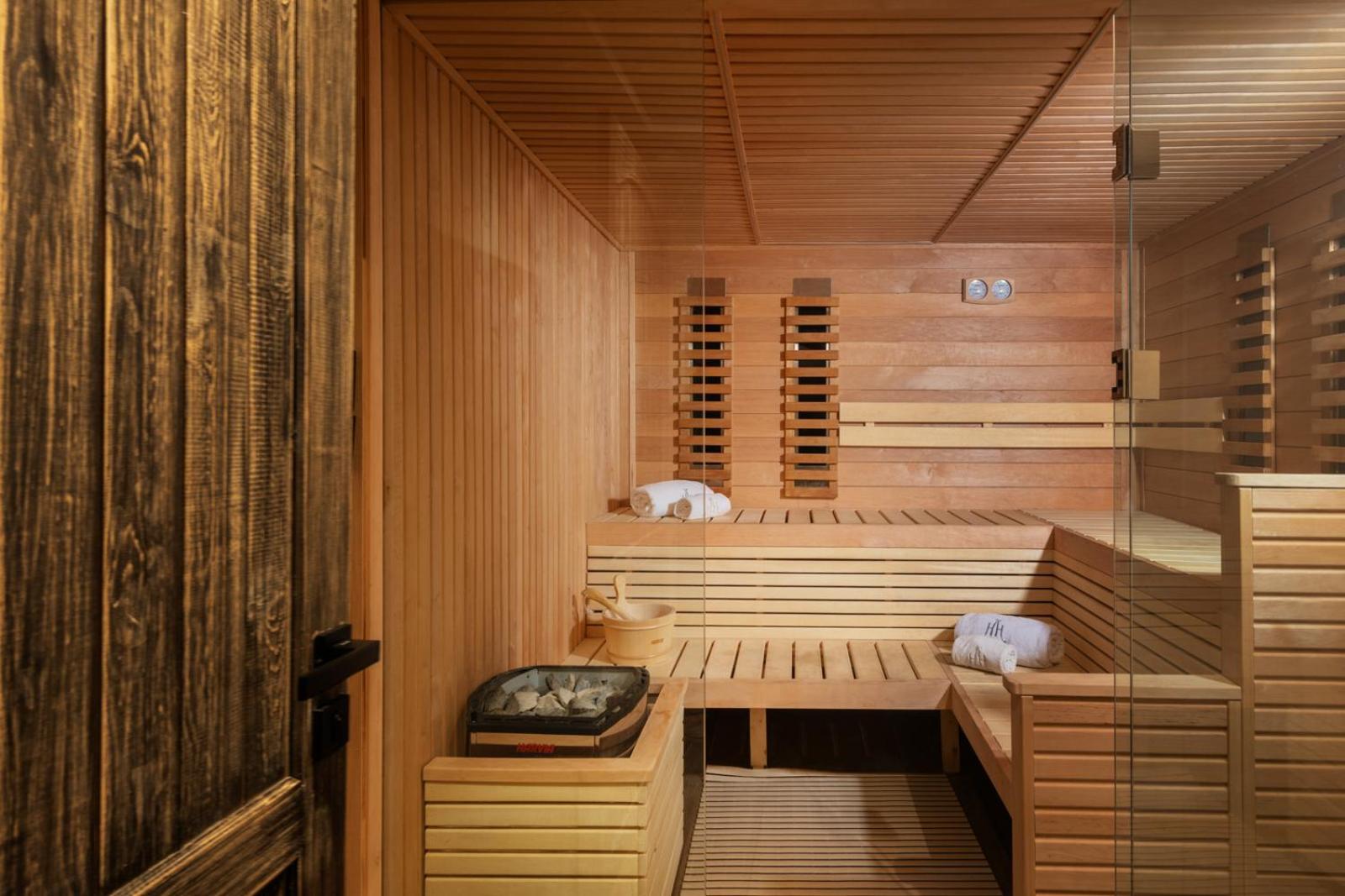Hivernage Hotel & Spa Marrakesh Bagian luar foto A Finnish sauna