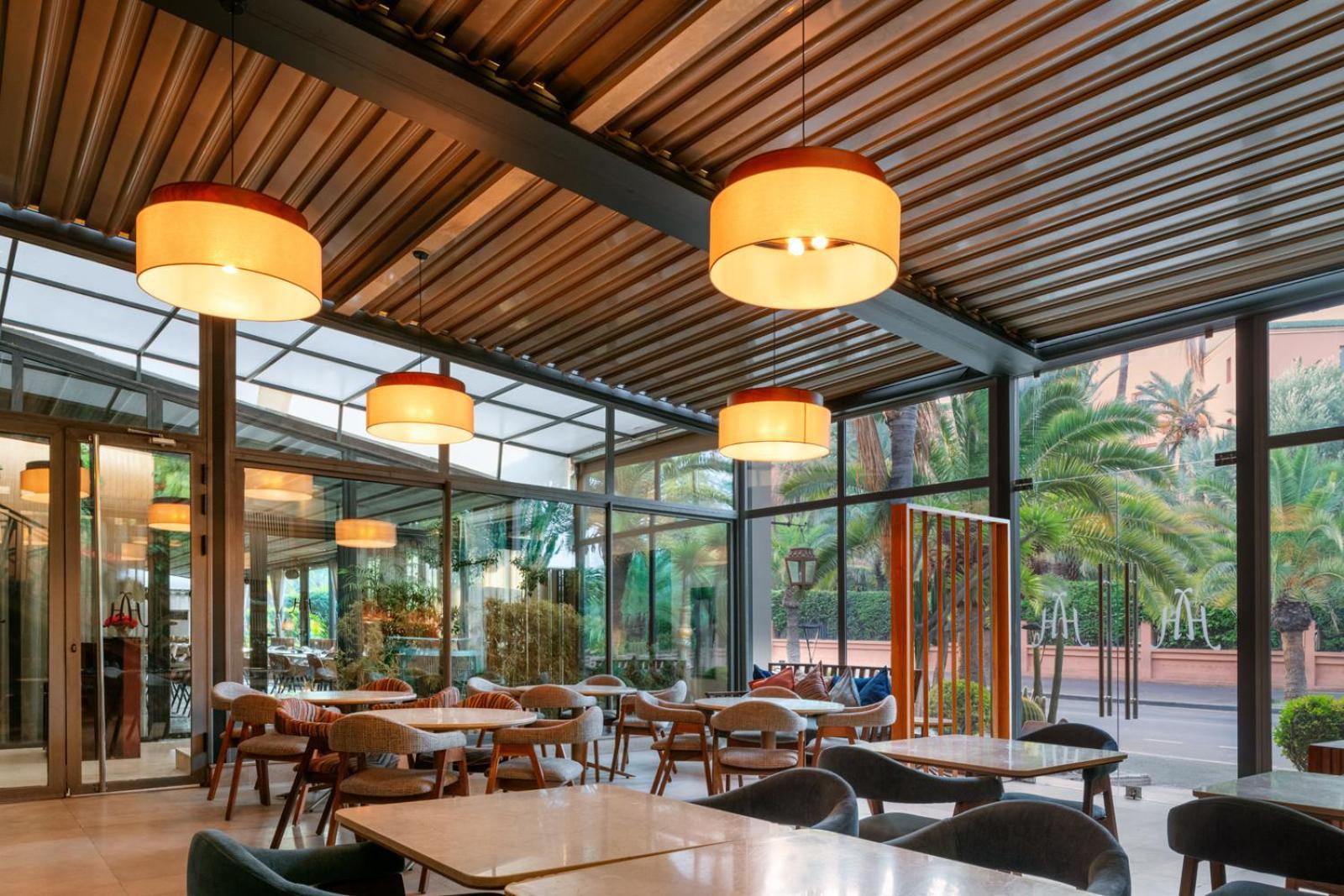 Hivernage Hotel & Spa Marrakesh Bagian luar foto The interior of the restaurant