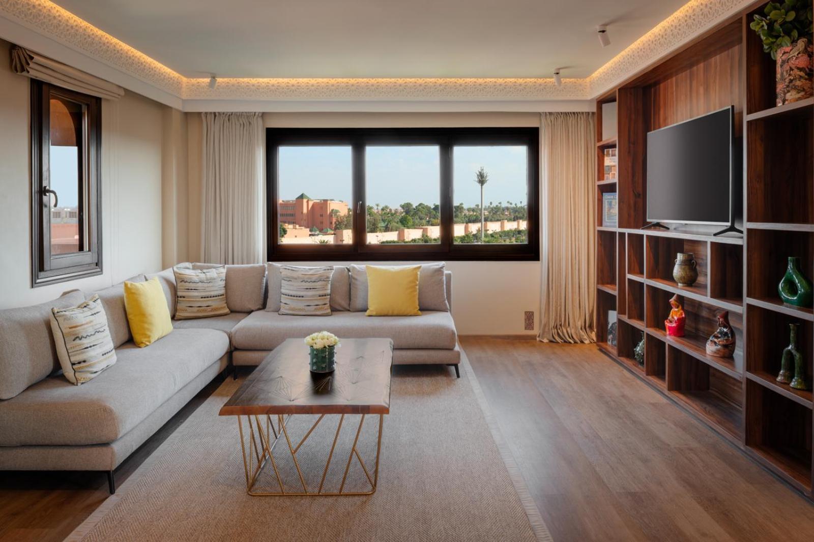 Hivernage Hotel & Spa Marrakesh Bagian luar foto A living room at the hotel