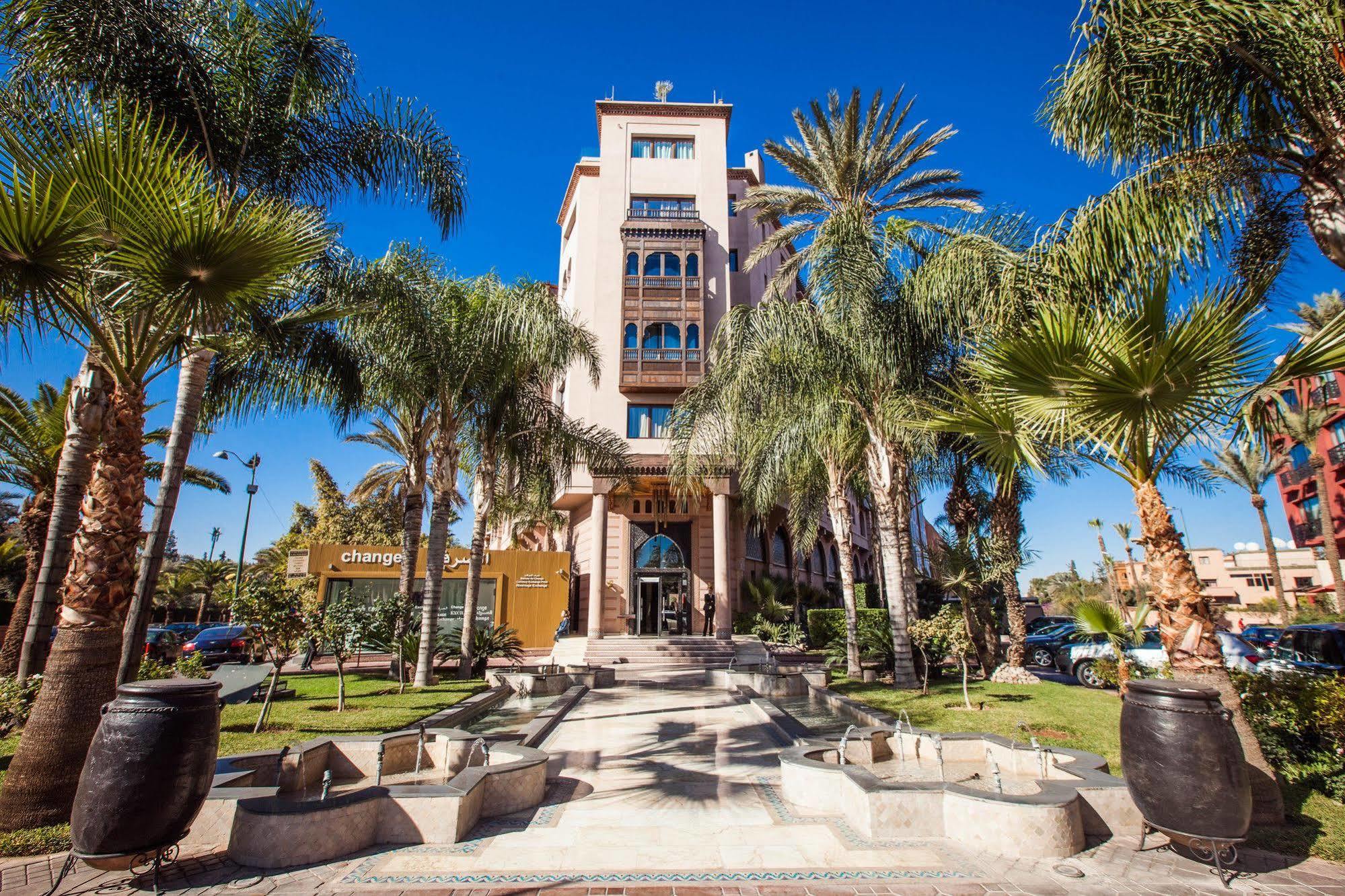 Hivernage Hotel & Spa Marrakesh Bagian luar foto The main entrance of the hotel